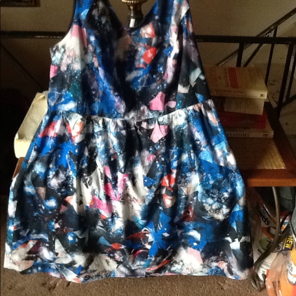 Forever 21 1x Galaxy print dress criss cross back